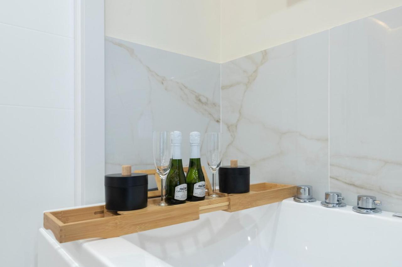 Luxury Apartment Jacuzzi Málaga Eksteriør bilde